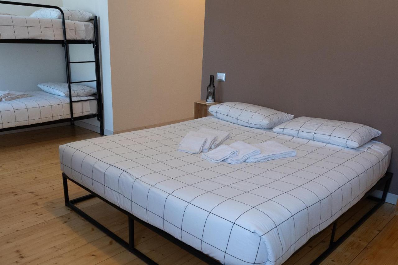 La Stazione Bed & Breakfast Trontano Bagian luar foto